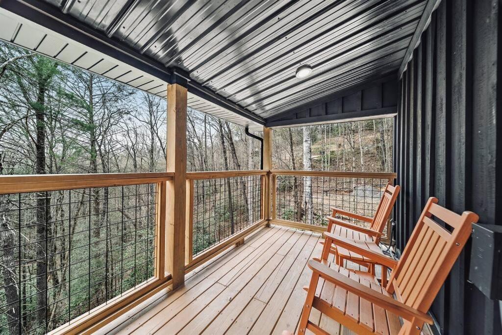 Honeymoon Couples Cabin Secluded, Hot Tub, Views Sevierville Luaran gambar