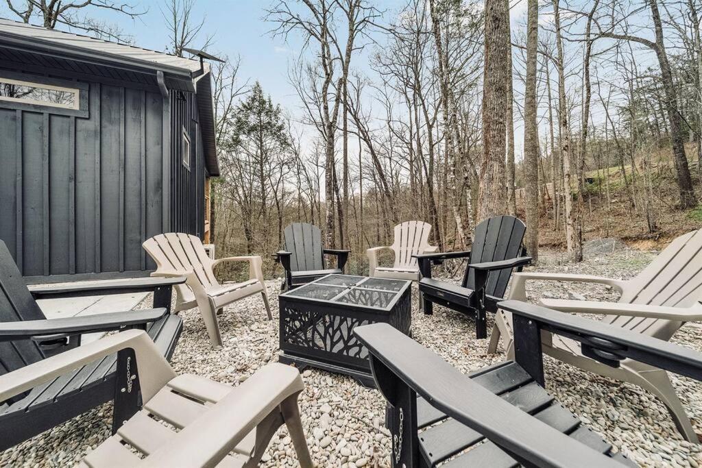 Honeymoon Couples Cabin Secluded, Hot Tub, Views Sevierville Luaran gambar